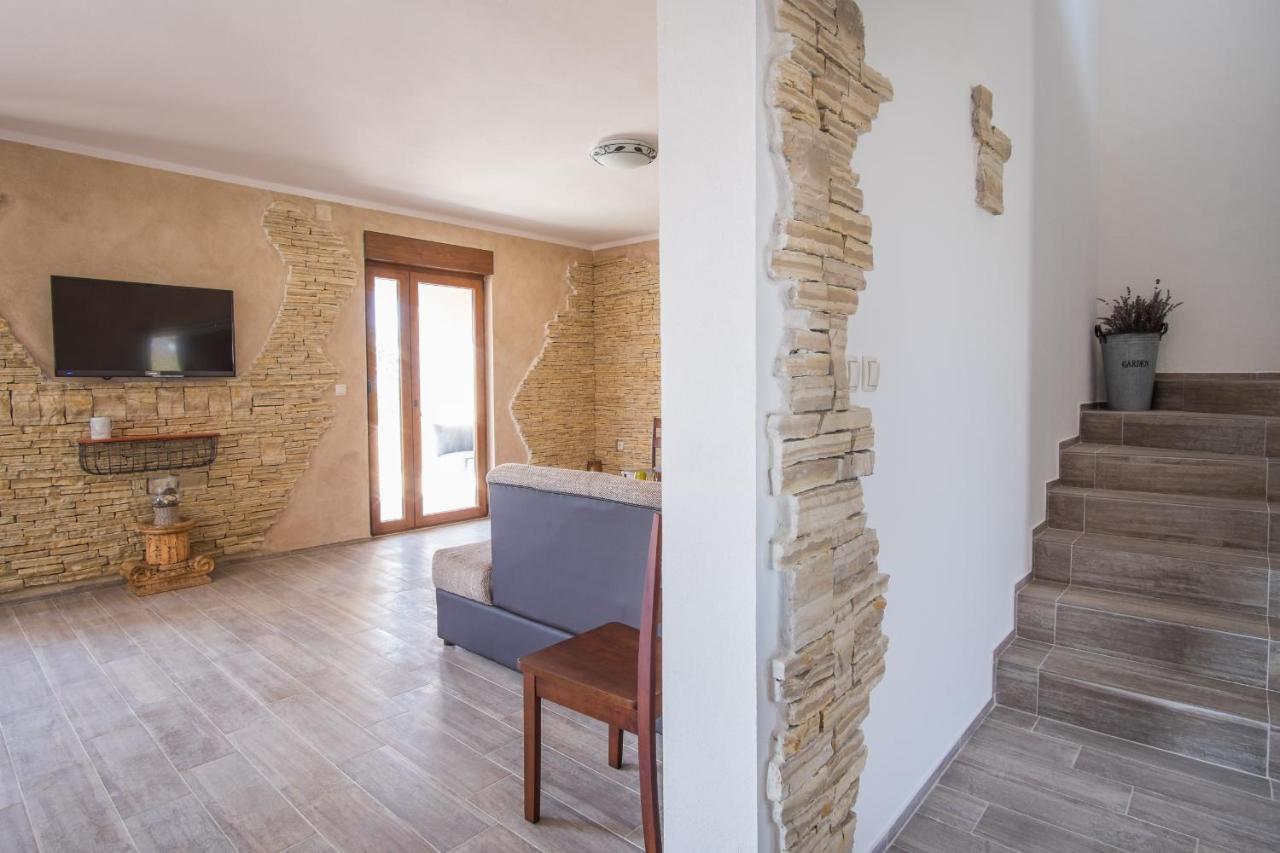 Villa Dijana East Linardići Eksteriør billede